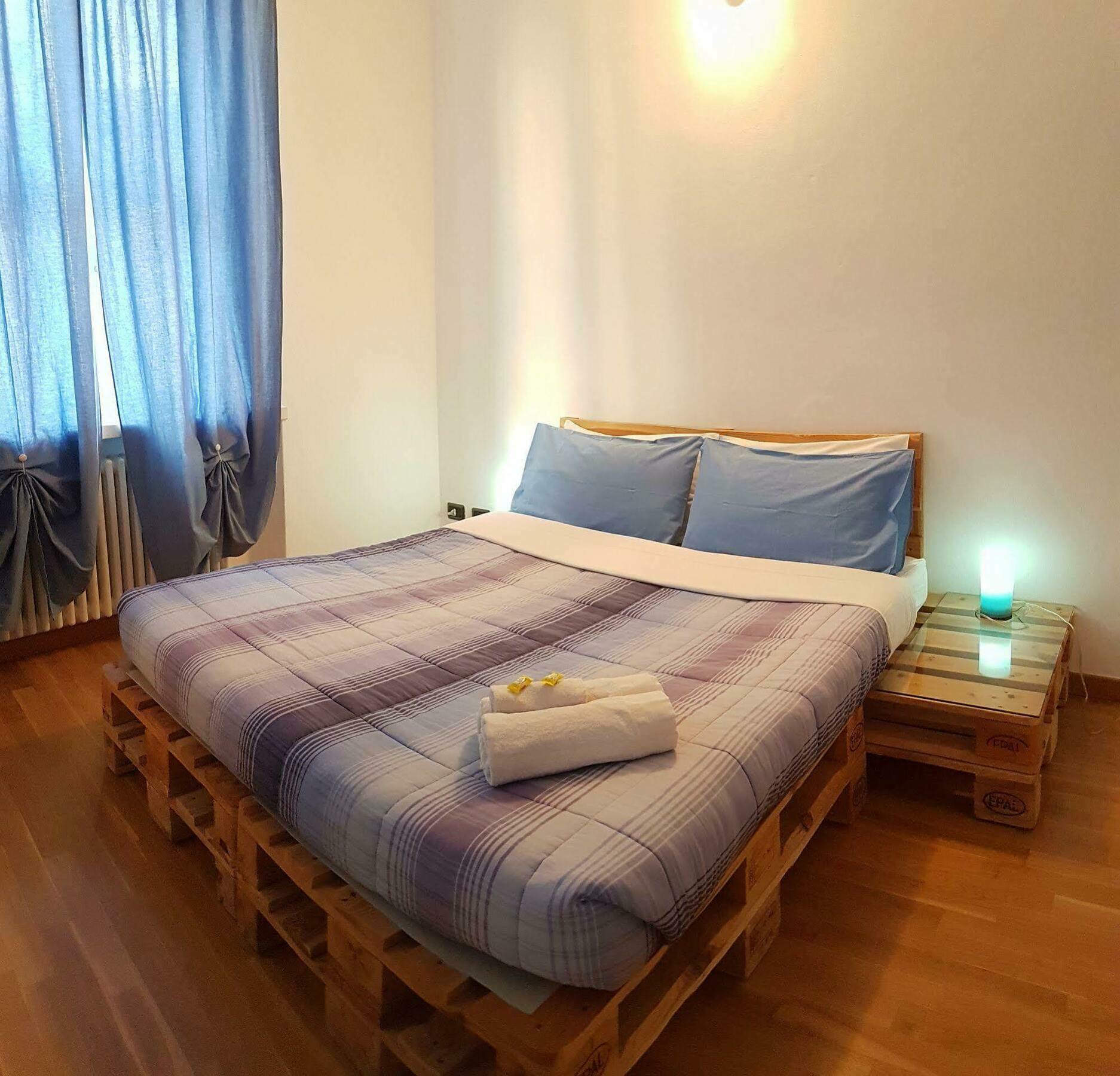 Uptown B'N'B Hotel Bergamo Luaran gambar